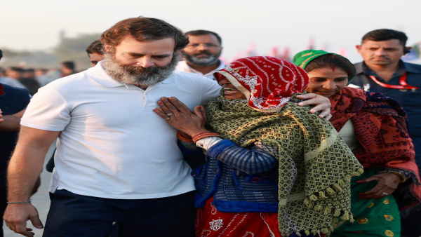 महिलाओं पर महंगाई की मार