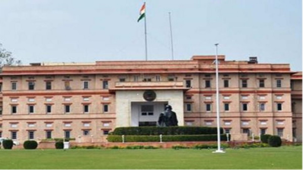 ब्यूरोक्रेसी में बड़ा बदलाव संभव