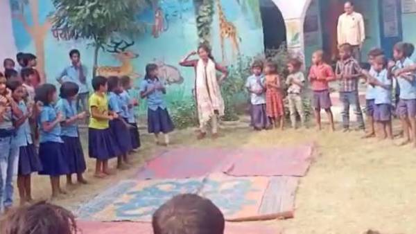 खगड़िया जिले की शिक्षिका ने बटोरी सुर्खियां