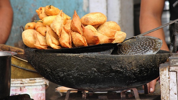 समोसा रहा टॉप स्नैक्स