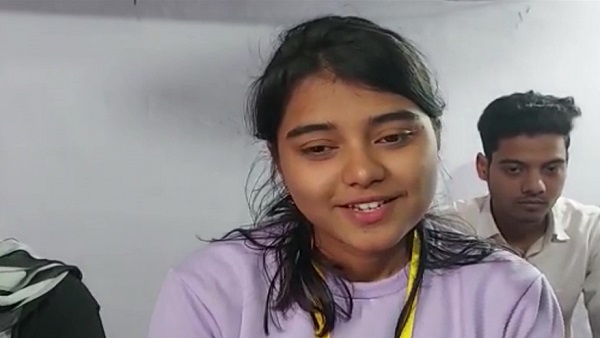 सानिया के पिता है टीवी मकैनिक सानिया के पिता है टीवी मकैनिक