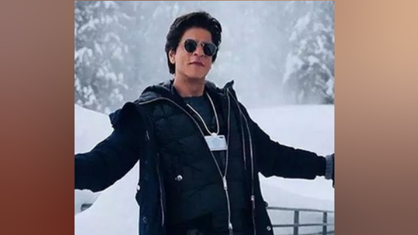 शाहरुख खान की फिल्‍मों के किरदार का जिक्र करते हुए जमकर की प्रशंसा 