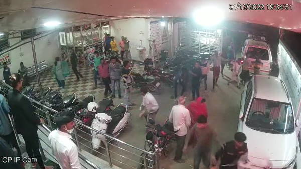 शराबबंदी बस नामभर की है शराबबंदी बस नामभर की है