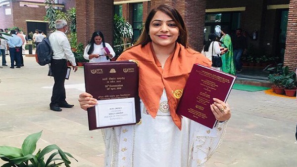 कहां तक की है शैली ओबरॉय ने पढ़ाई 