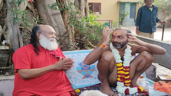 न वो समर्थ है, भैया है और न ही सरकार 