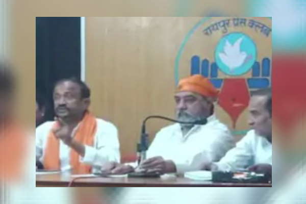 कांग्रेस शासित राज्य में अचानक सक्रिय हुई शिवसेना 