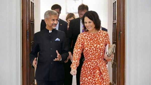 जर्मन मंत्री ने कश्मीर पर दिया था विवादित बयान जर्मन मंत्री ने कश्मीर पर दिया था विवादित बयान