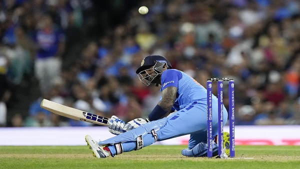  'अरे उसका नाम मिस्टर 360 डिग्री है'...