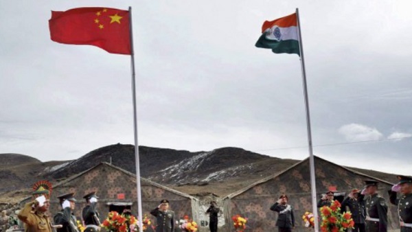 'सेना का मनोबल मत तोड़िए...'