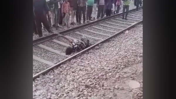 असलम के कट गए दोनों पैर