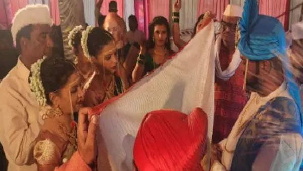सोशल मीडिया पर वायल हुआ शादी का वीडियो