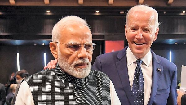 'भारत से करते रहते हैं बातचीत'