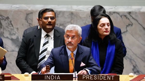INDIA UNC