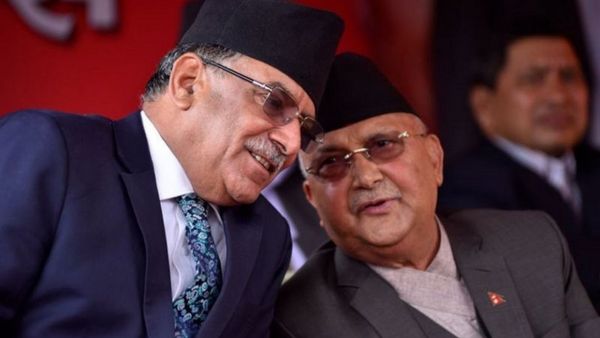 19 महीने के बाद कम्युनिस्ट सरकार 19 महीने के बाद कम्युनिस्ट सरकार