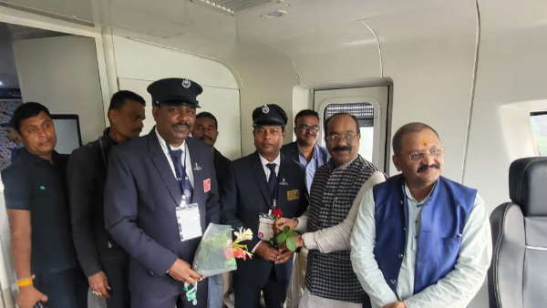 वंदे भारत के स्वागत में जुटी भाजपा 