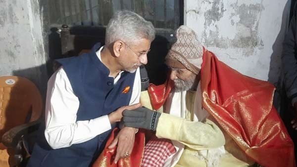 Varanasi Foreign Minister