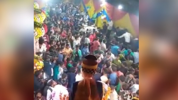 मैरिज गार्डन बना जंग का 'अखाड़ा'