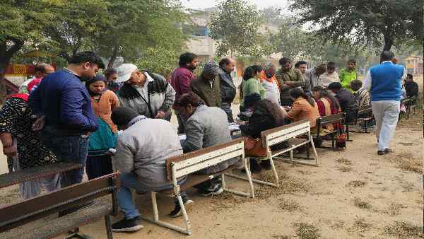 मतदान का प्रतिशत कम क्यों हो रहा है ?
