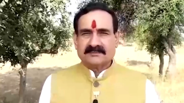 टुकड़े-टुकड़े गैंग की समर्थक स्वरा भास्कर : गृह मंत्री टुकड़े-टुकड़े गैंग की समर्थक स्वरा भास्कर : गृह मंत्री