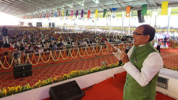 ₹10 हजार करोड़ का बजट मकानों के निर्माण के लिए दिया : CM शिवराज