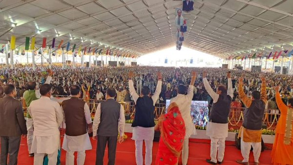 जनता के द्वारा चुना गया प्रतिनिधि सबसे बड़ा