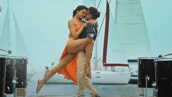 नेता प्रतिपक्ष ने सेंसर बोर्ड पर सवाल किए खड़े नेता प्रतिपक्ष ने सेंसर बोर्ड पर सवाल किए खड़े