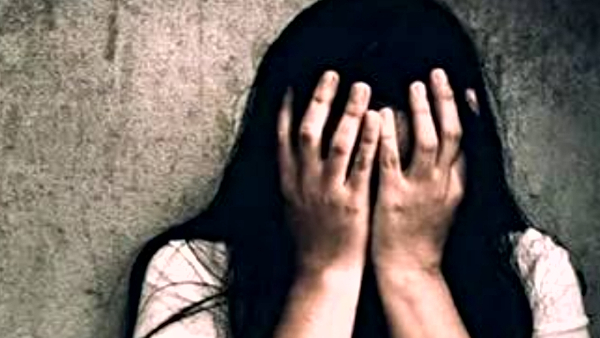 फैजल नाम के युवक ने खुद को शान पंडित बताकर स्कूली छात्रा को प्रेम जाल में फंसाया फैजल नाम के युवक ने खुद को शान पंडित बताकर स्कूली छात्रा को प्रेम जाल में फंसाया