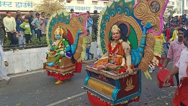 मंदिर में लगा श्रद्धालुओं का तांता