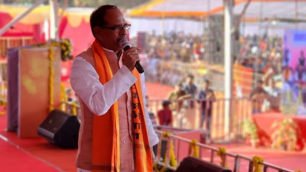 गड़बड़ और भ्रष्टाचार करने वालों को बर्दाश्त नहीं करेंगे : CM 