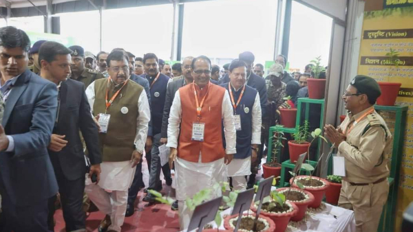 औषधियों से अपने शरीर को निरोग करें : CM औषधियों से अपने शरीर को निरोग करें : CM