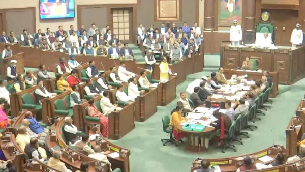 1350 करोड़ रुपये बगैर काम के दे दिए गए : CM