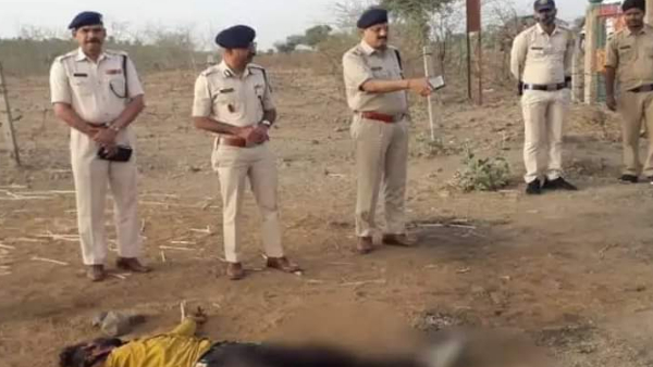 आरोपियों ने एसआई को घूस देने का दिया था ऑफर