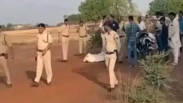 लापरवाही करने पर ग्वालियर आईजी को हटा दिया था 