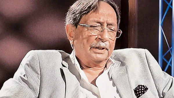 वे कश्मीर मामलों के गहन जानकार हैं