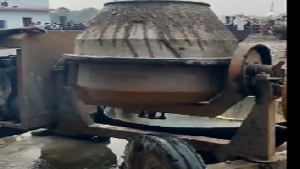 हर किसी का खींच रहा ध्यान