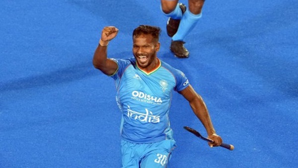 अमित रोहदास ने दागा पहला गोल अमित रोहदास ने दागा पहला गोल