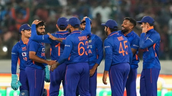 आखिरी ओवर में थी 20 रनों की जरूरत 