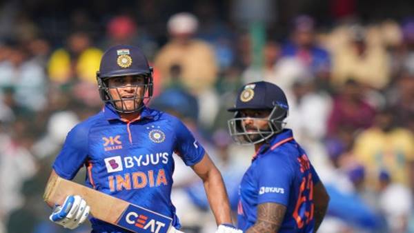 वनडे मैच में सबसे तेज 1000 रन
