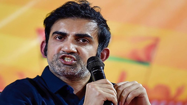 कोहली के शतक पर जताई खुशी कोहली के शतक पर जताई खुशी