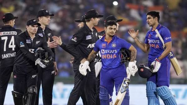 सुपरहिट है रोहित-गिल की जोड़ी