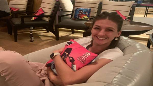 रासी की वाइफ ने बटलर को बताया था 'दूसरा पति' रासी की वाइफ ने बटलर को बताया था 'दूसरा पति'