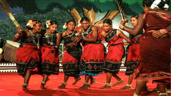 गुजरात का रिजल्ट कांग्रेस को परेशान कर सकता है