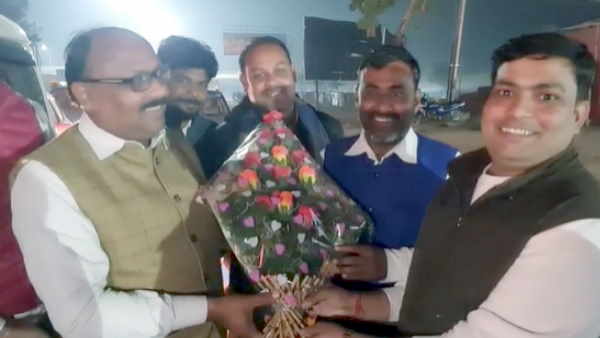 Up Politics Keshav Dev Maurya big statement Akhilesh Yadav swami prasad maurya Vishwa Nath Pal bsp