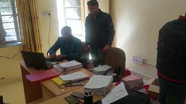  11 करोड़ रुपए की प्रतिबंधित नशीली दवाइयां जब्‍त की गई थी