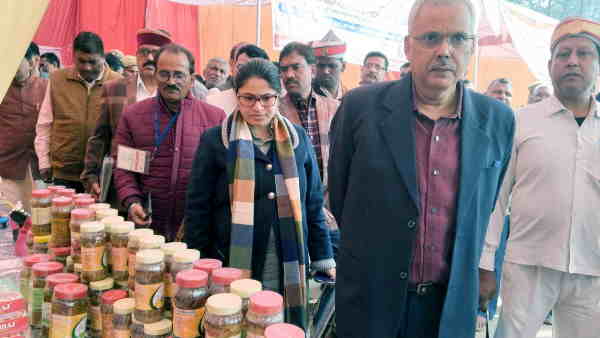 समारोह में यह विशेष जन रहे उपस्थित