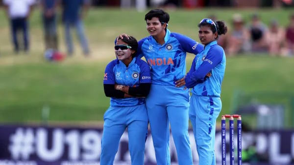 हर्षिता बसु