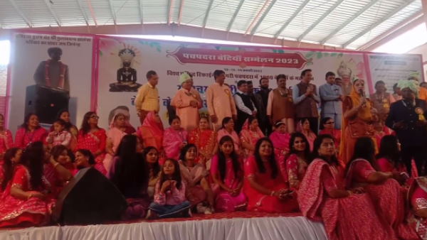  भाइयों भाभियों ने उठाई तैयारियों की जिम्‍मेदारी