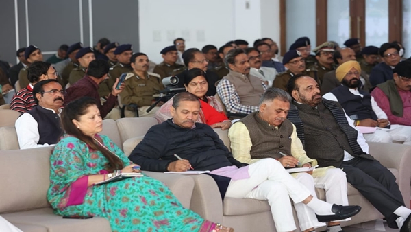 विजन और मिशन से काम करना जरुरी 