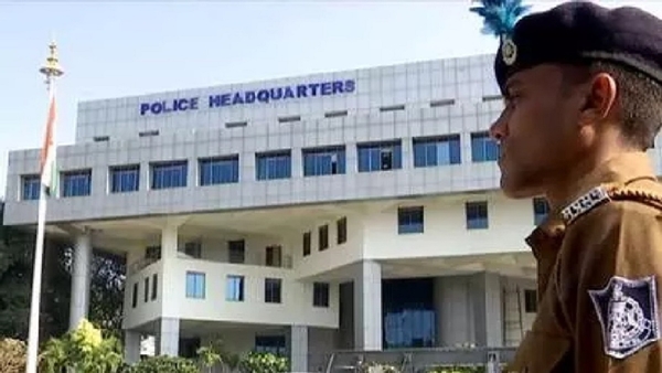एशबाग़ थाना प्रभारी के प्रतिवेदन पर हुई सुनवाई एशबाग़ थाना प्रभारी के प्रतिवेदन पर हुई सुनवाई
