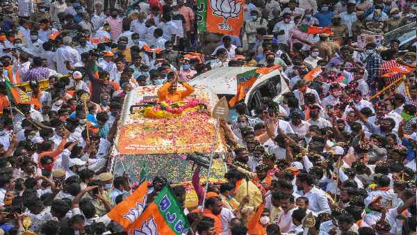 303 से ज्यादा सीटों के लिए दक्षिण भारत अभियान! 303 से ज्यादा सीटों के लिए दक्षिण भारत अभियान!